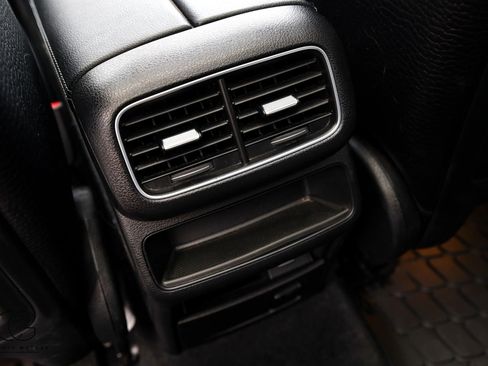 Used 2022 Mercedes-Benz GLE 350 4MATIC image 37