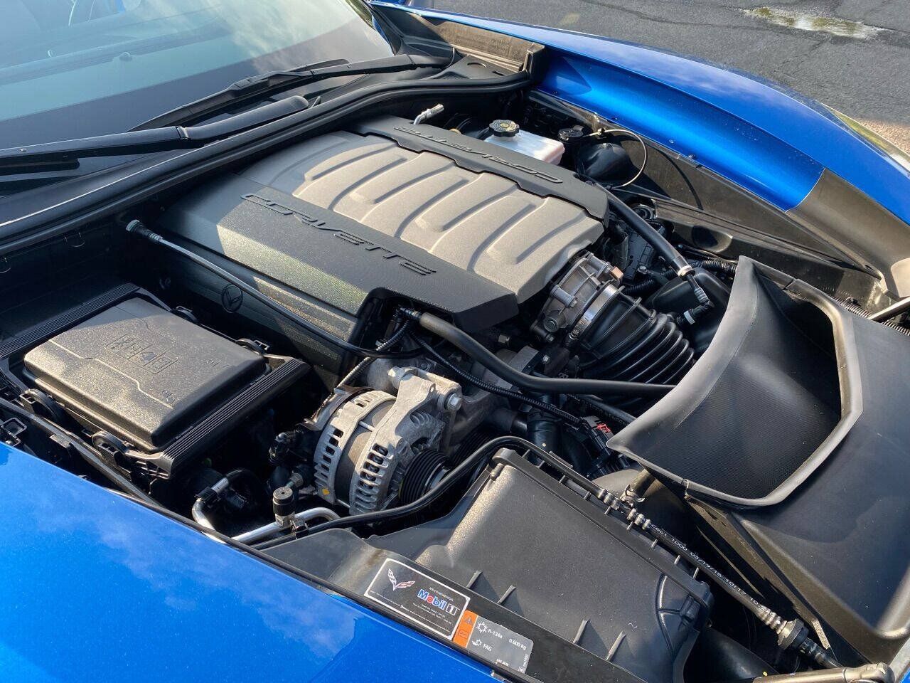 Used 2016 Chevrolet Corvette Stingray Coupe RWD image 55