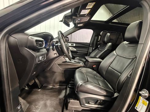 Used 2021 Ford Explorer ST w/ Equipment Group 401A AWD/4WD image 36