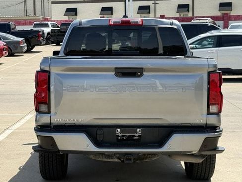 Used 2023 Chevrolet Colorado LT w/ LT Convenience Package RWD image 5