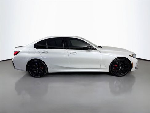 New 2026 BMW 330i Sedan w/ M Sport Package RWD image 7