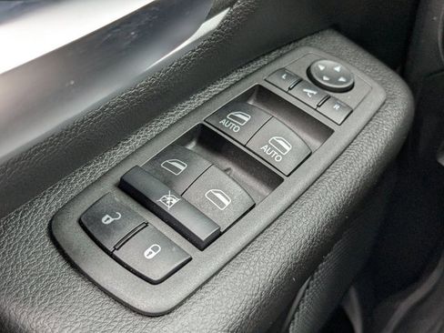 Used 2022 RAM 1500 Big Horn image 23