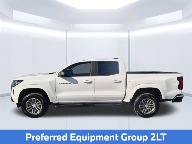 Used 2024 Chevrolet Colorado LT RWD image 3