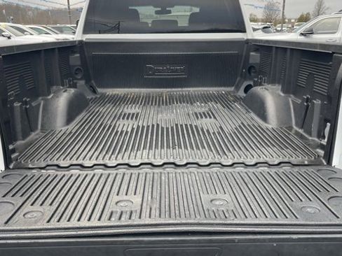 Used 2023 Chevrolet Silverado 2500 LT image 5