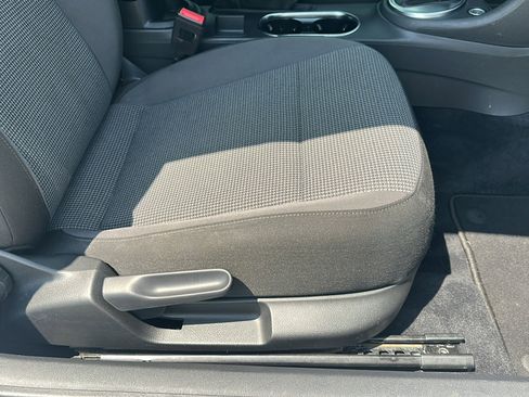 Used 2019 Volkswagen Beetle 2.0T S image 22