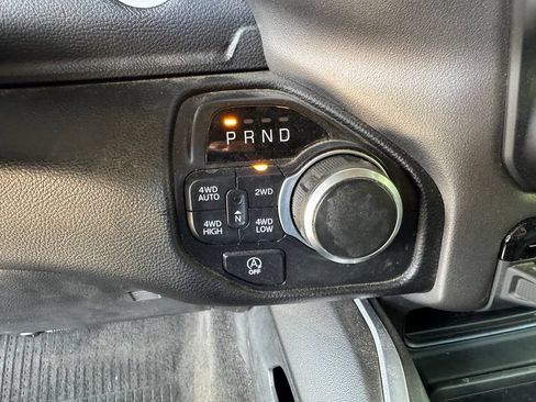 Used 2021 RAM 1500 Big Horn AWD/4WD image 18