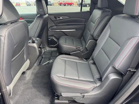 New 2026 Chevrolet Traverse Z71 w/ Enhanced Driving Package image 5