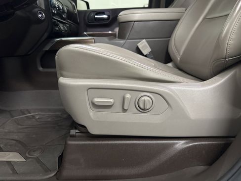 Used 2019 Chevrolet Silverado 1500 LT Trail Boss image 37