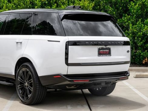 Used 2023 Land Rover Range Rover Long Wheelbase Autobiography AWD/4WD image 15
