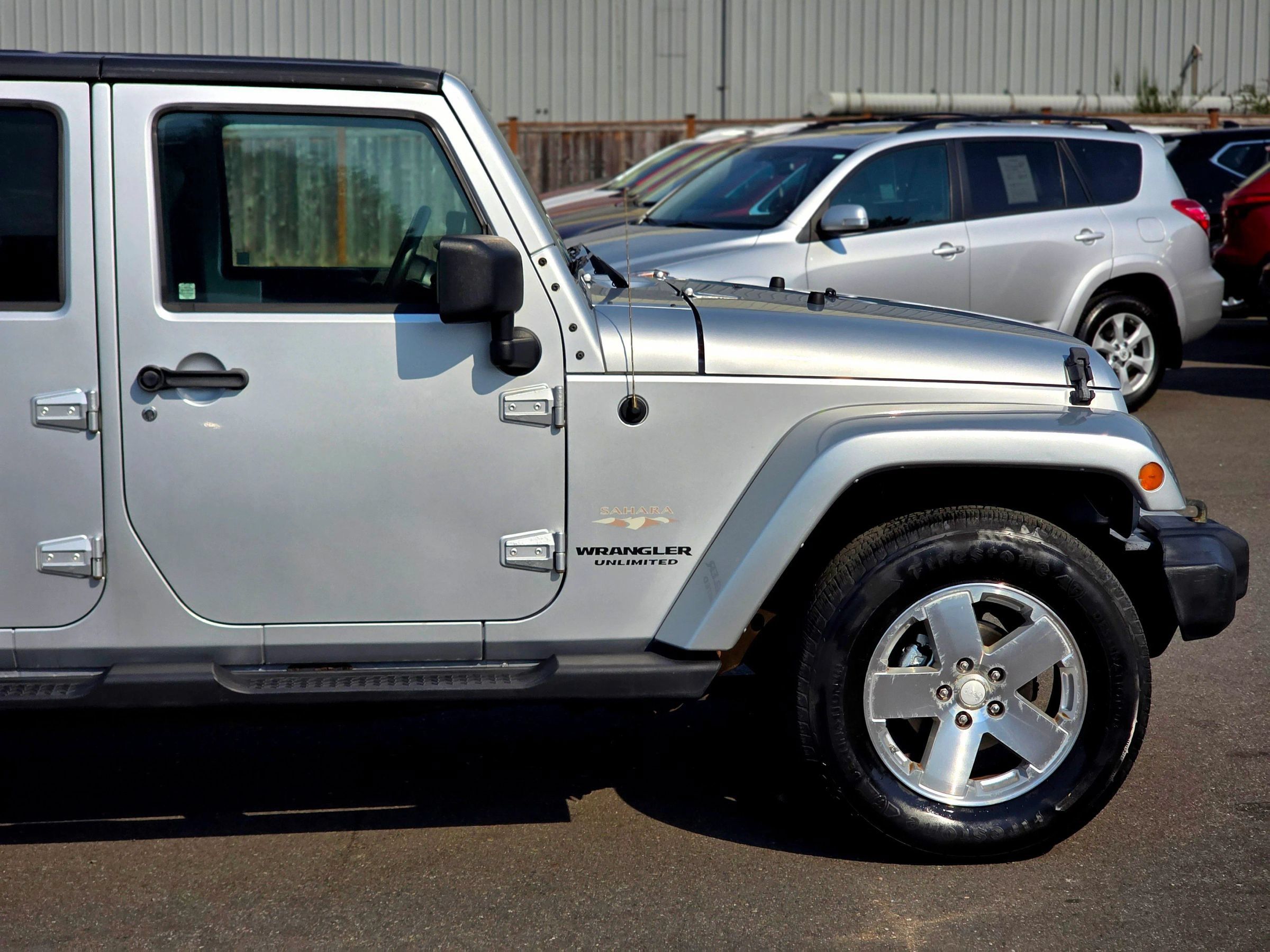 Used 2008 Jeep Wrangler Unlimited Sahara AWD/4WD image 14