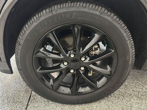 Used 2018 Dodge Durango GT w/ Trailer Tow Group IV AWD/4WD image 12