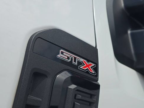 Used 2024 Ford F250 XL w/ STX Appearance Package AWD/4WD image 9