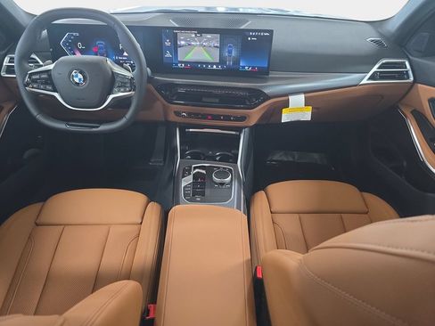 Used 2026 BMW 330i Sedan w/ Convenience Package RWD image 7