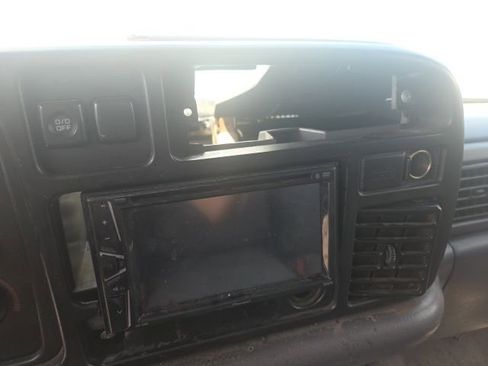 Used 1997 Dodge Ram 1500 Truck 4x4 Club Cab image 23