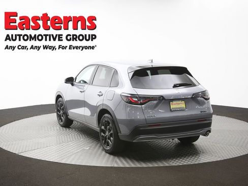 Used 2025 Honda HR-V Sport image 36