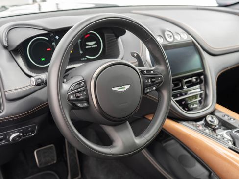 Used 2023 Aston Martin DBX 707 AWD/4WD image 10
