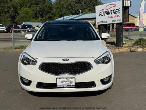 Used 2014 Kia Cadenza Premium w/ Luxury Package FWD image 2