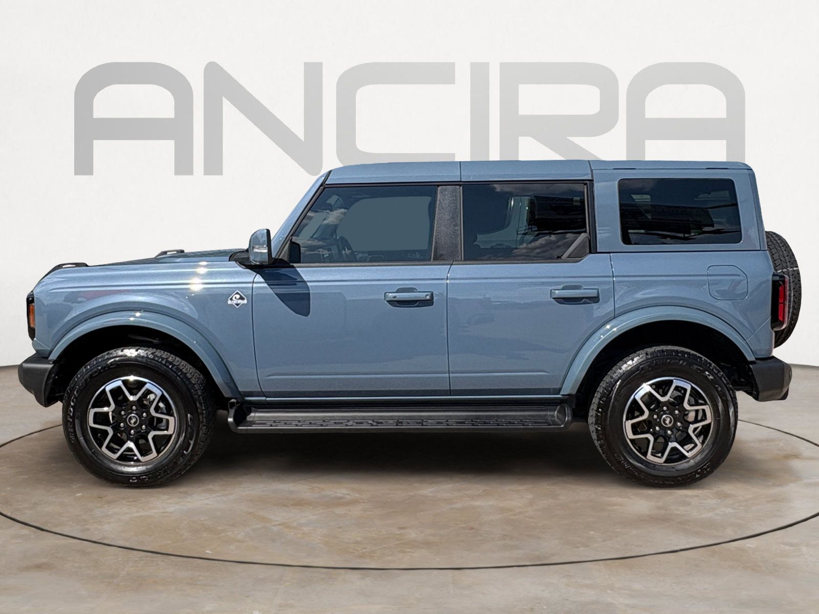 Used 2025 Ford Bronco Outer Banks AWD/4WD image 7