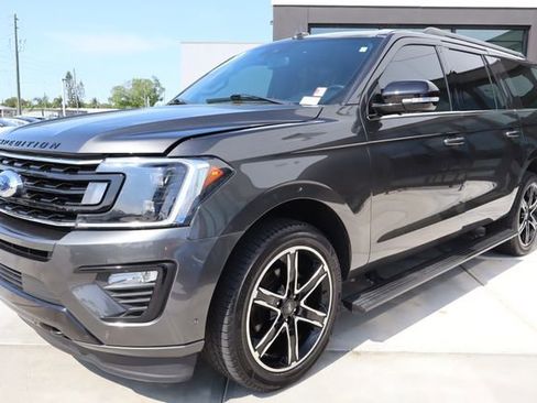 Used 2021 Ford Expedition Max Limited image 30