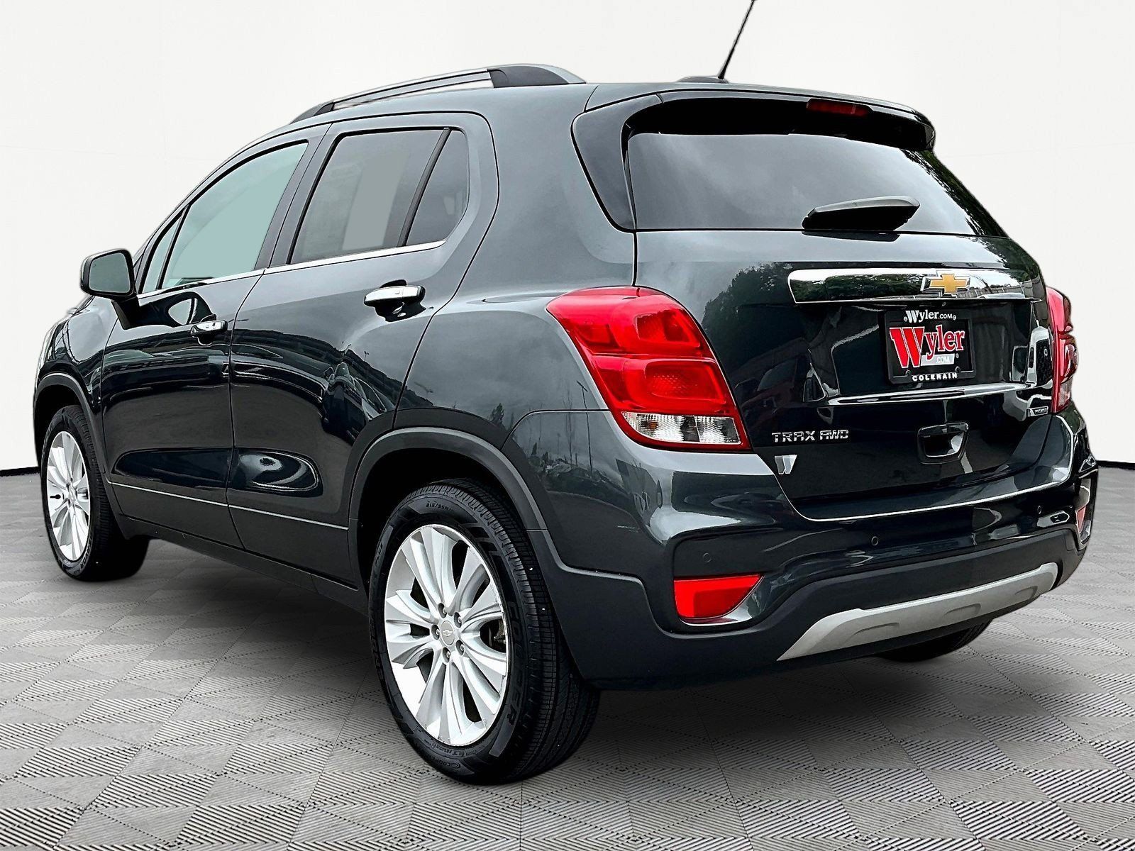 Used 2018 Chevrolet Trax Premier AWD/4WD image 4