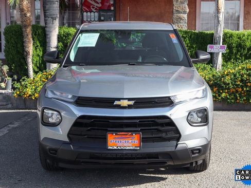 Used 2023 Chevrolet TrailBlazer LS AWD/4WD image 3