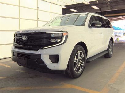 Used 2025 Ford Expedition Active
