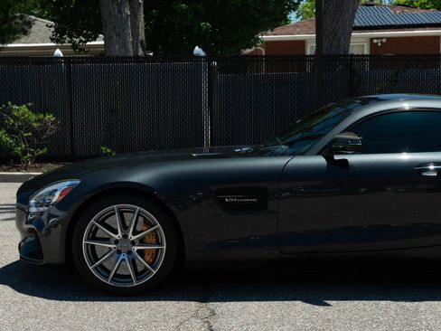 Used 2016 Mercedes-Benz AMG GT S image 31