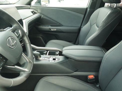 Used 2025 Lexus TX 350 AWD image 10