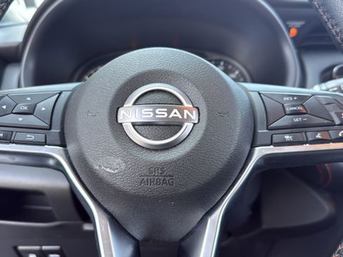 Used 2024 Nissan Kicks SR FWD image 17