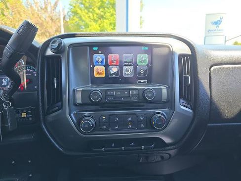 Used 2017 Chevrolet Silverado 1500 LT AWD/4WD image 31