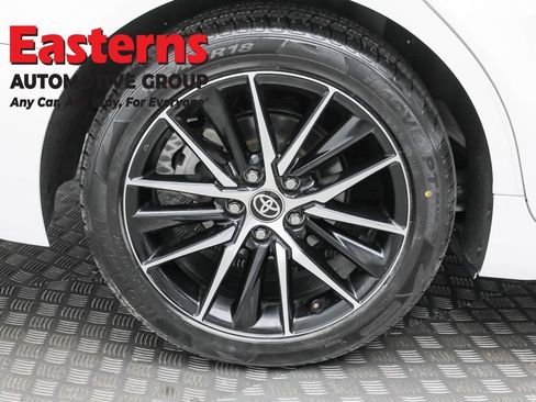 Used 2024 Toyota Camry SE FWD image 26