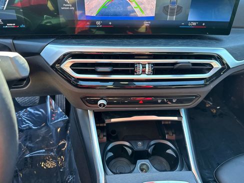 Used 2023 BMW 330i xDrive Sedan w/ Driving Assistance Package image 30