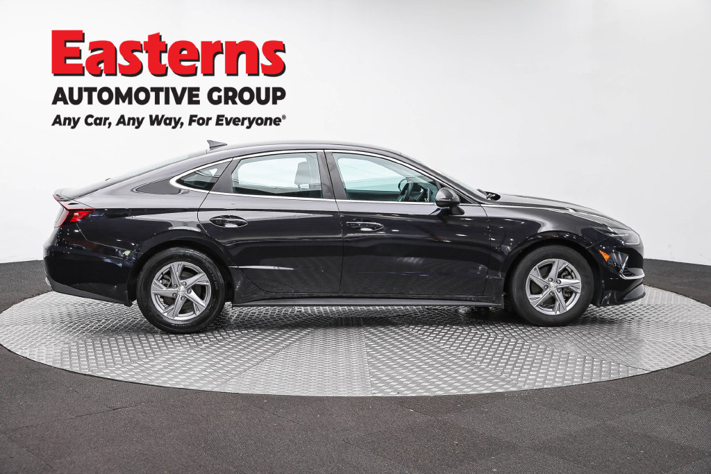 Used 2023 Hyundai Sonata SE FWD image 5