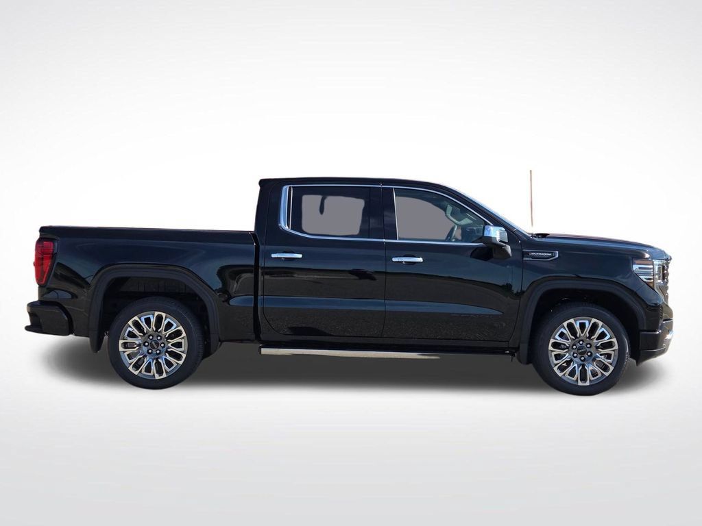 New 2026 GMC Sierra 1500 Denali Ultimate w/ LPO, Black Badging Package AWD/4WD image 2