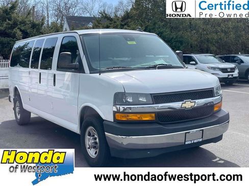 Used 2020 Chevrolet Express 3500 LT w/ LT Preferred Equipment Group RWD image 1