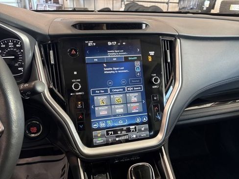 Used 2023 Subaru Outback Limited image 17