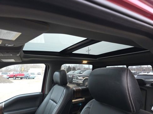 Used 2019 Ford F150 Lariat image 12