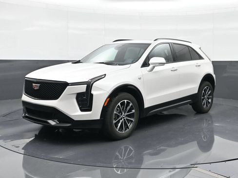 Certified 2024 Cadillac XT4 Sport FWD image 1