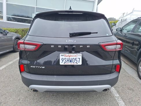 Used 2025 Ford Escape Active FWD image 7
