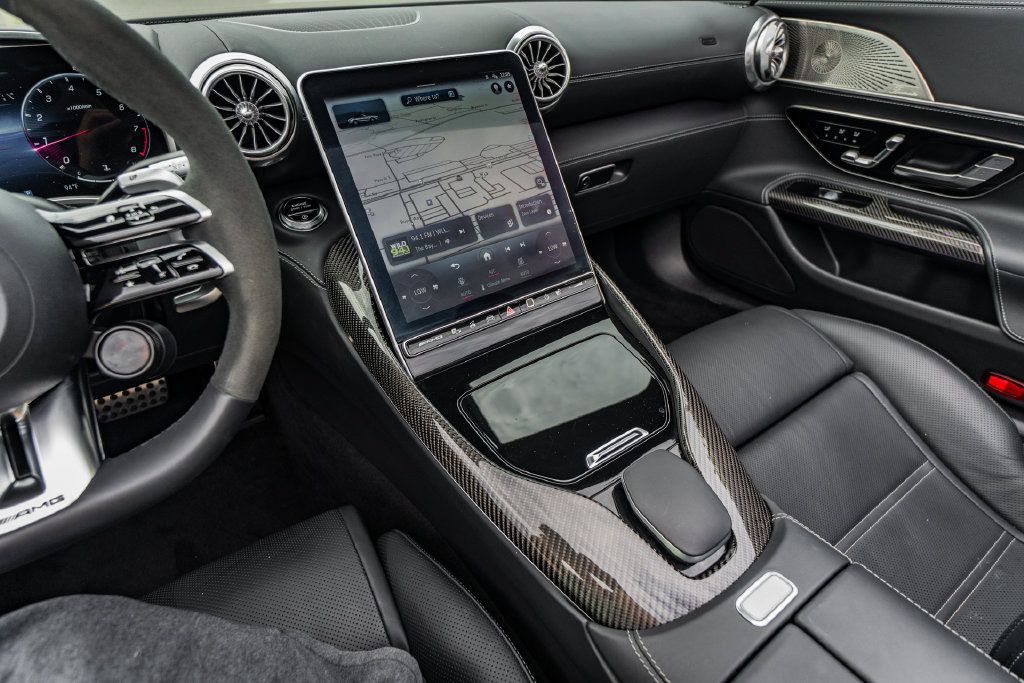 Used 2023 Mercedes-Benz SL 63 AMG 4MATIC image 27