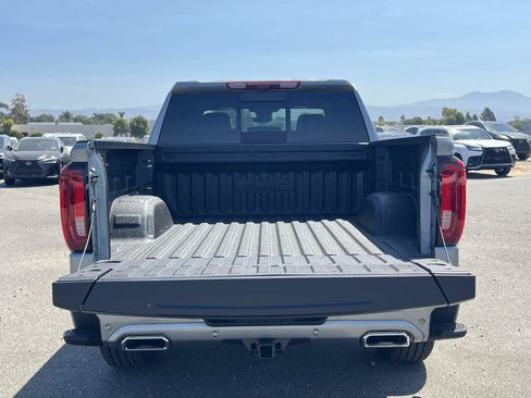 New 2026 GMC Sierra 1500 Denali Ultimate w/ LPO, Black Badging Package AWD/4WD image 30