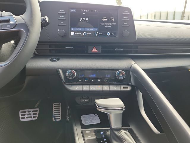 New 2026 Hyundai Elantra SEL Sport FWD image 14