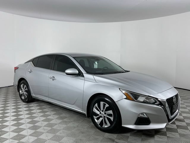 Used 2021 Nissan Altima 2.5 S w/ Driver Assist Package FWD image 3