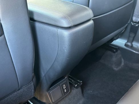 Used 2023 Buick Encore GX Select w/ Sport Touring Package image 15