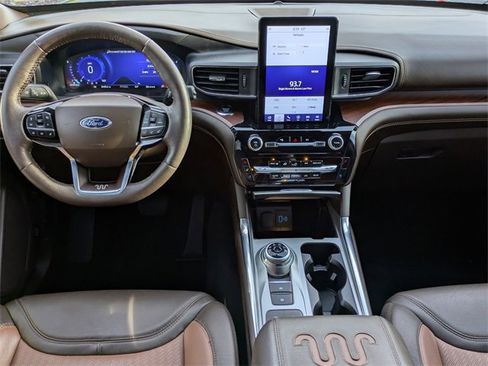 Certified 2023 Ford Explorer King Ranch w/ Technology Package image 15