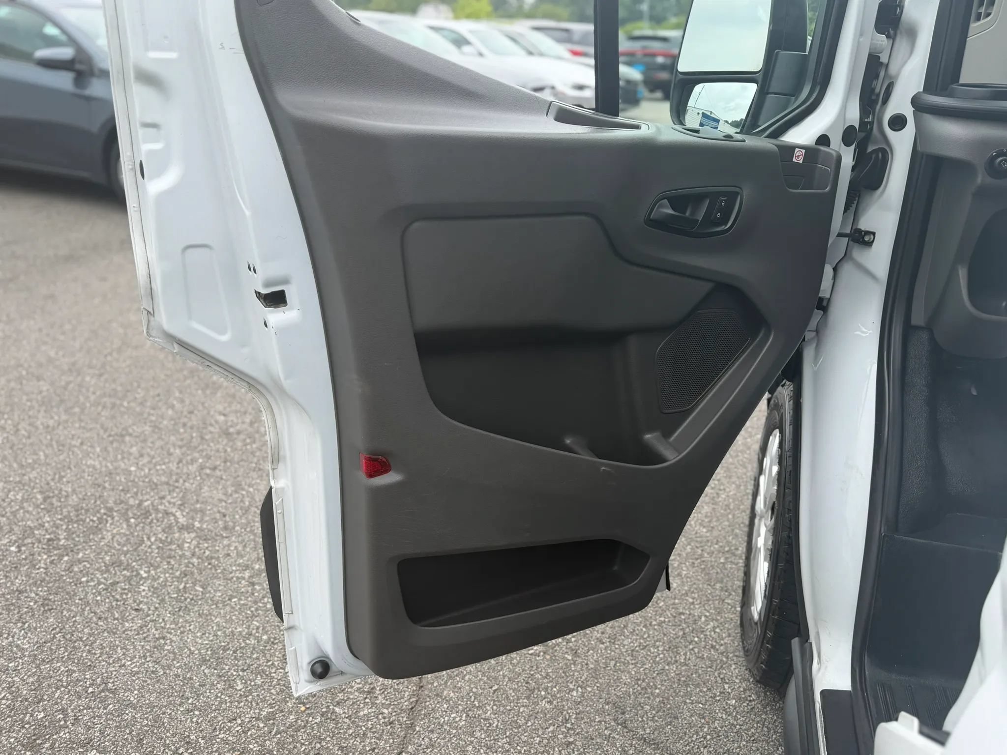 Used 2020 Ford Transit 250 Low Roof w/ Load Area Protection Package RWD image 8