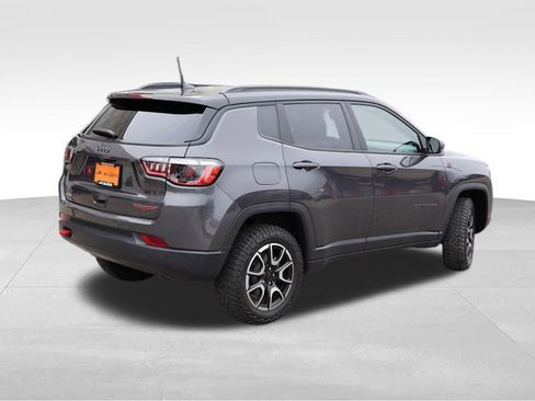 Certified 2024 Jeep Compass Trailhawk w/ Trailhawk Convenience Group image 6