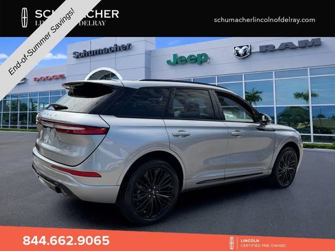 Used 2023 Lincoln Corsair Reserve w/ Equipment Group 201A FWD image 7