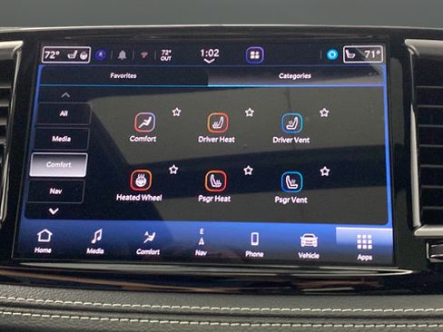 New 2026 Chrysler Pacifica Limited w/ S Appearance Package AWD/4WD image 33
