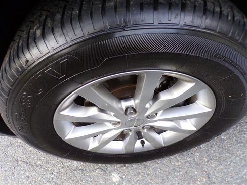 Used 2016 Dodge Durango SXT image 45